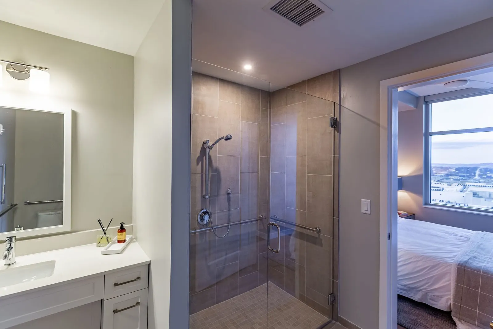 bathroom-shower