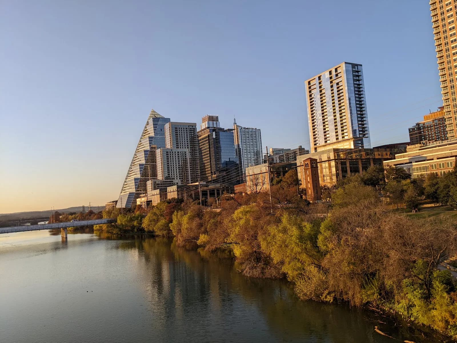 exterior-skyline