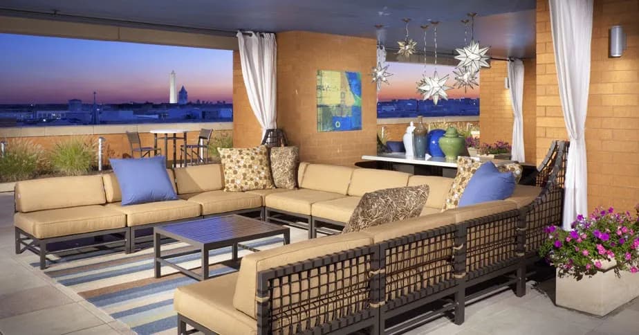 amenities-rooftop-2
