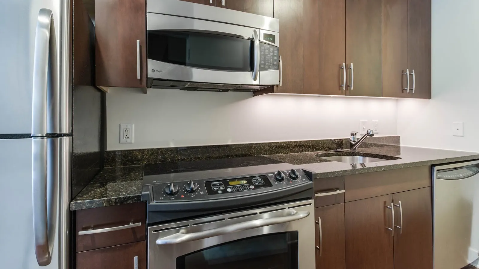kitchen-fullkitchen-2