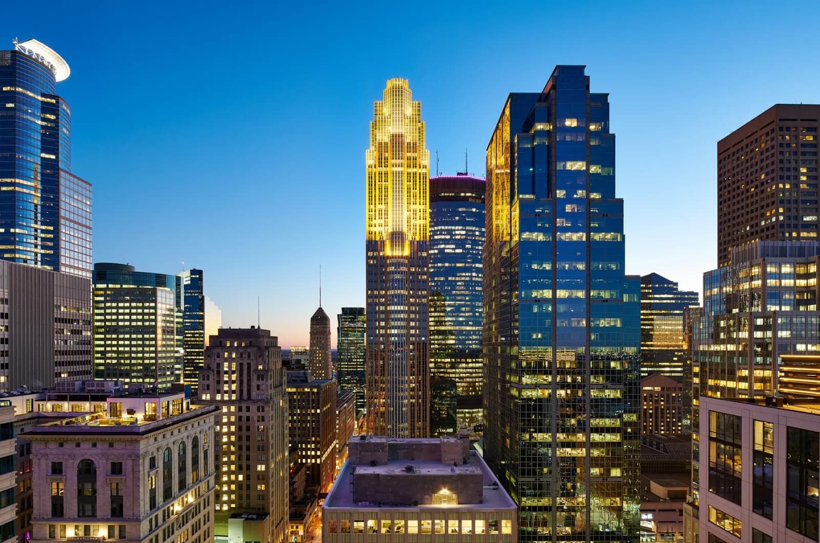 exterior-skyline
