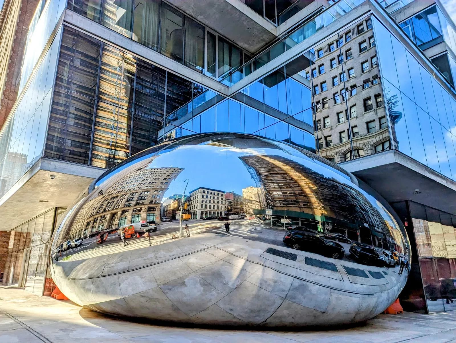 exterior-sculpture