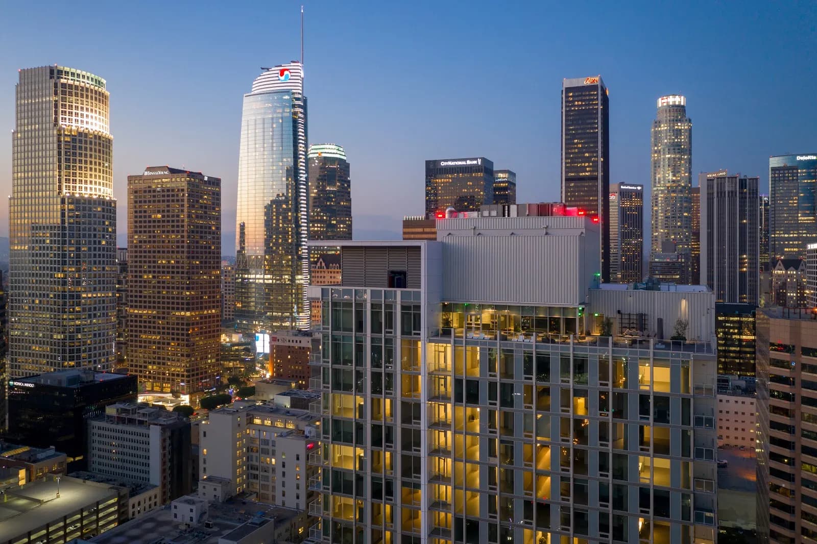 exterior-skyline