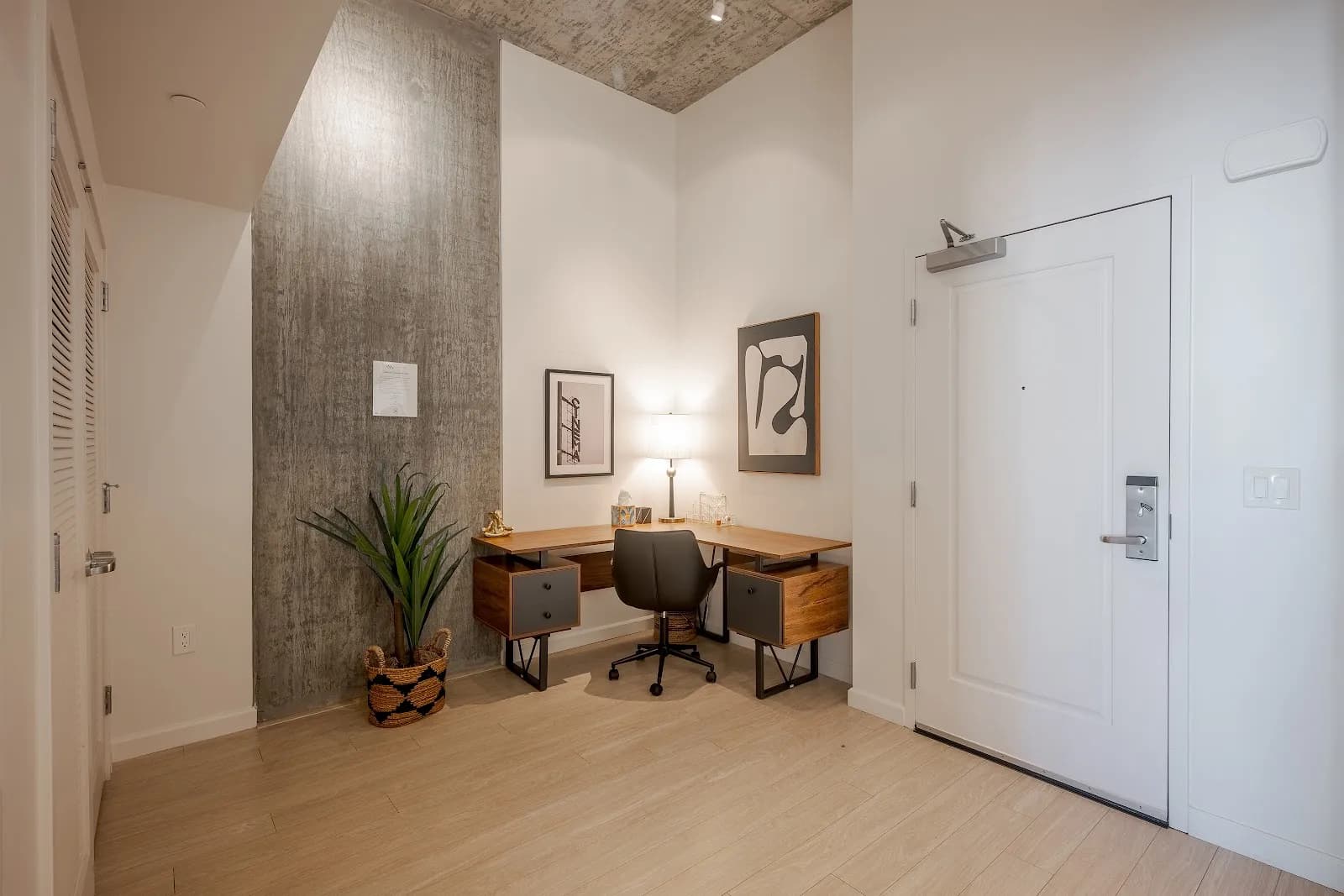 interior-office