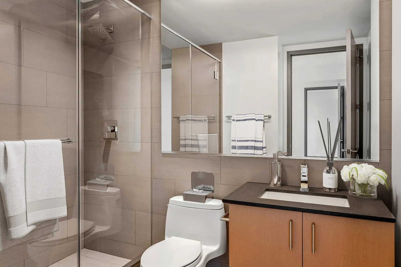 bathroom-shower