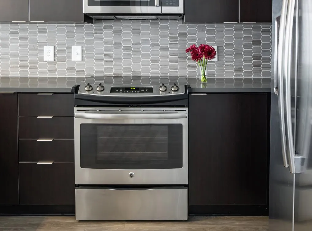 kitchen-stove
