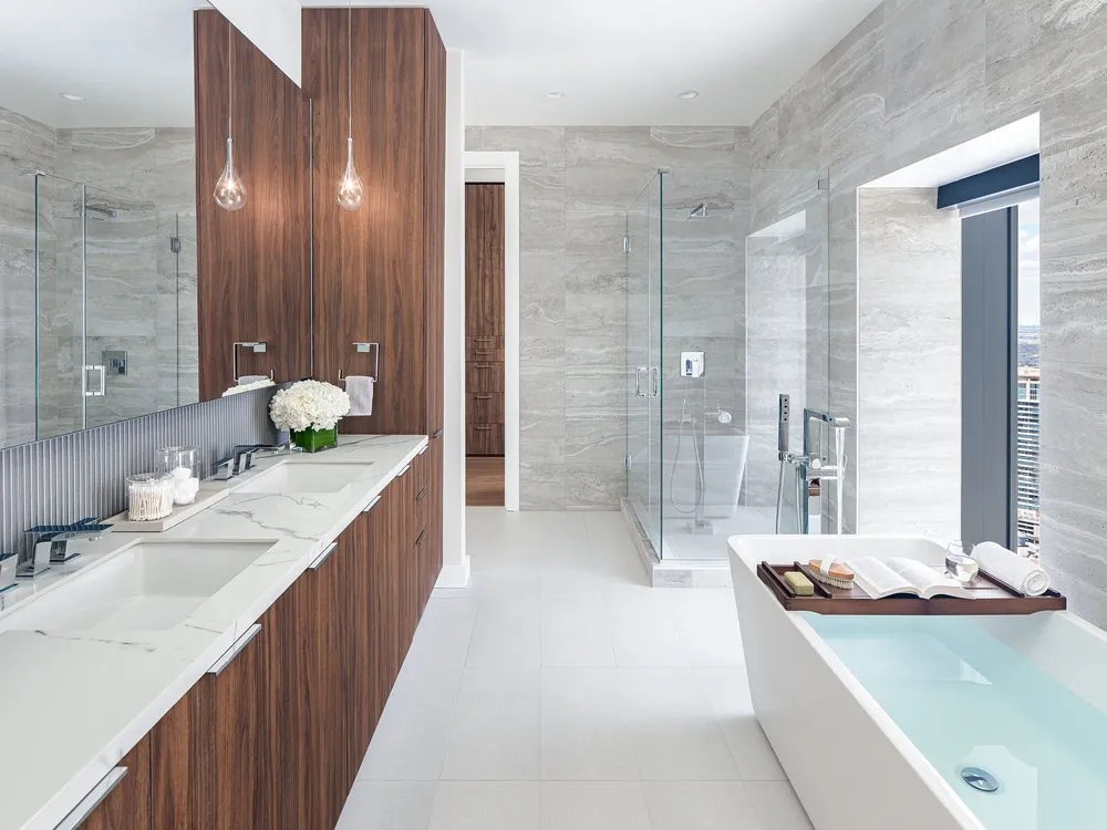 bathroom-bathtub-2
