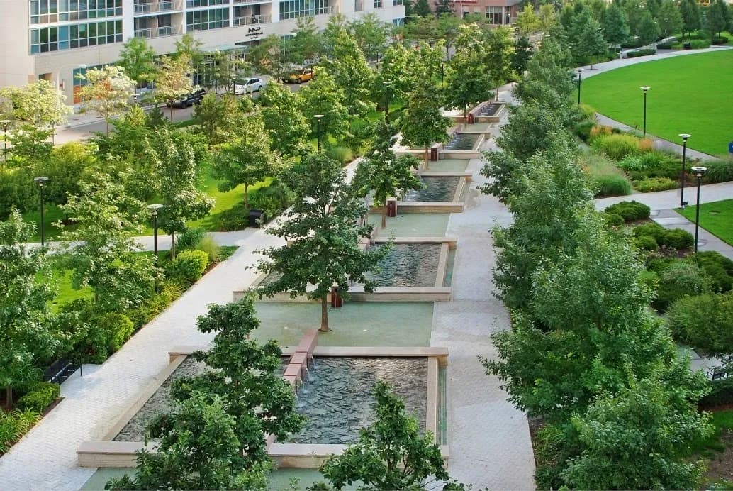 amenities-courtyard