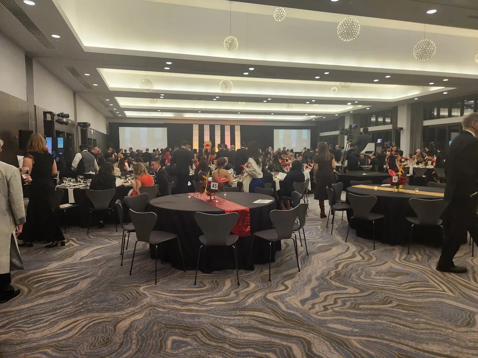 dining-banquet