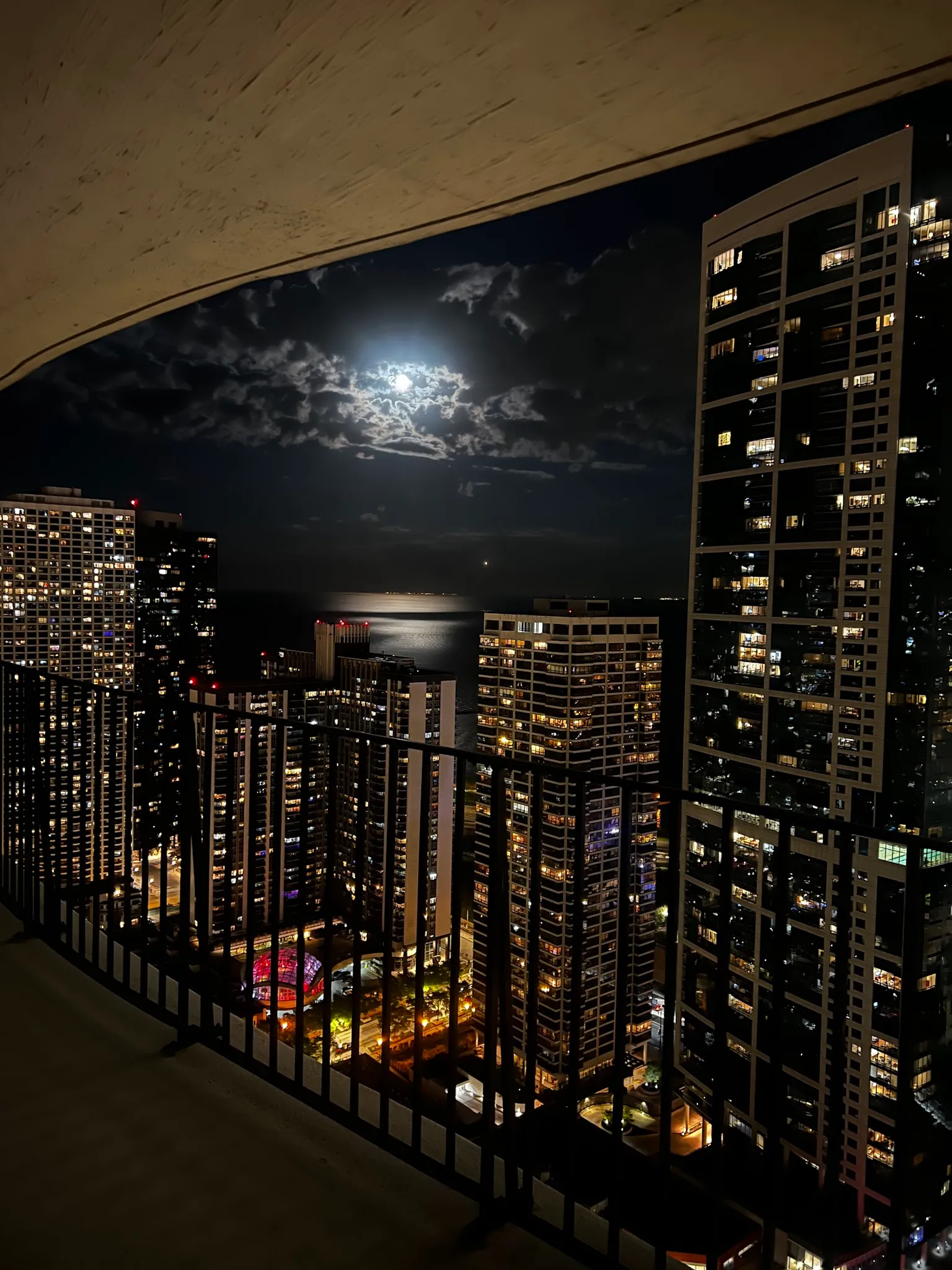 exterior-nightview