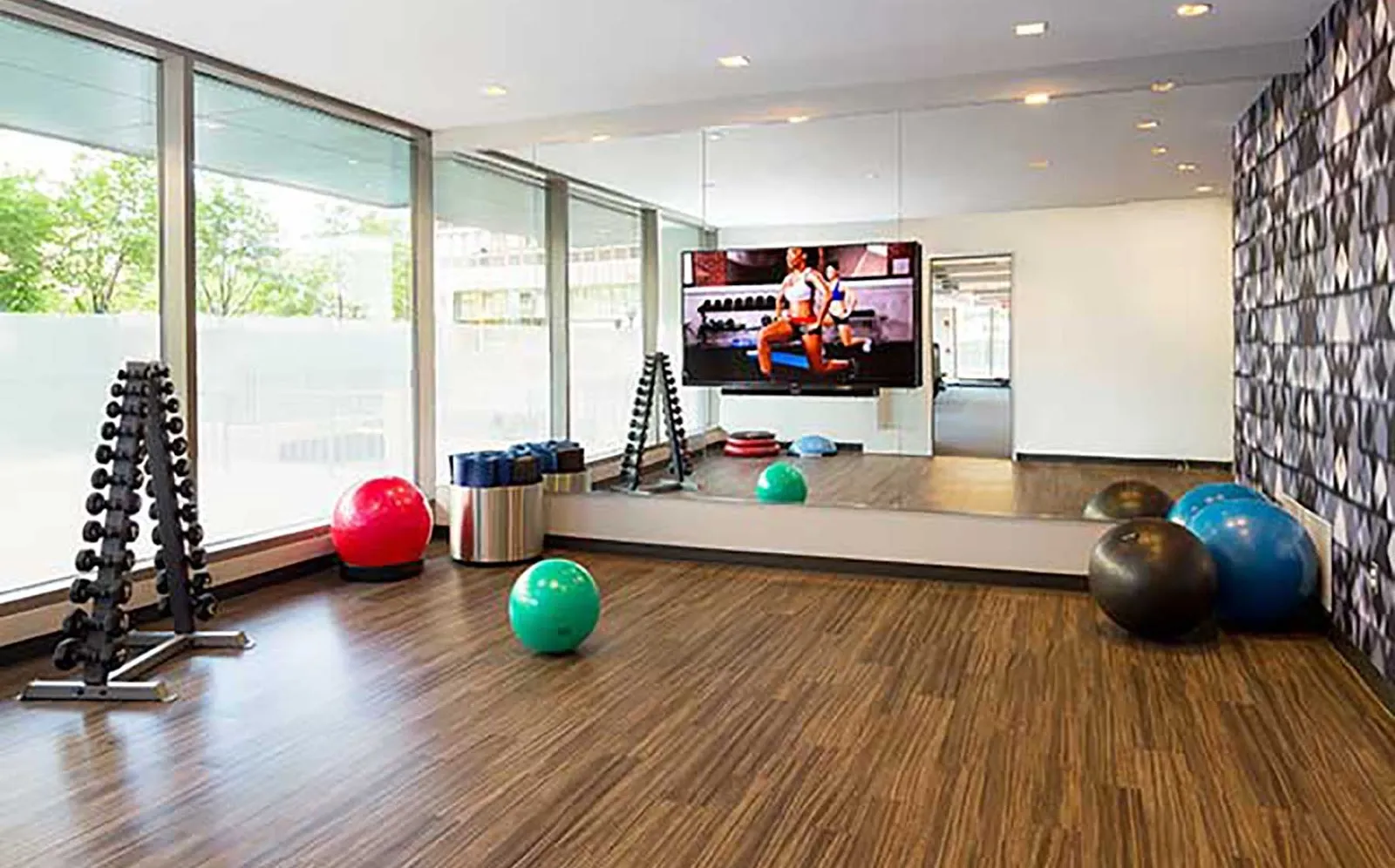 amenities-yogaroom