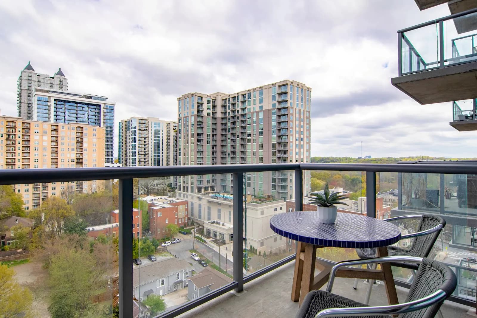 amenities-balcony