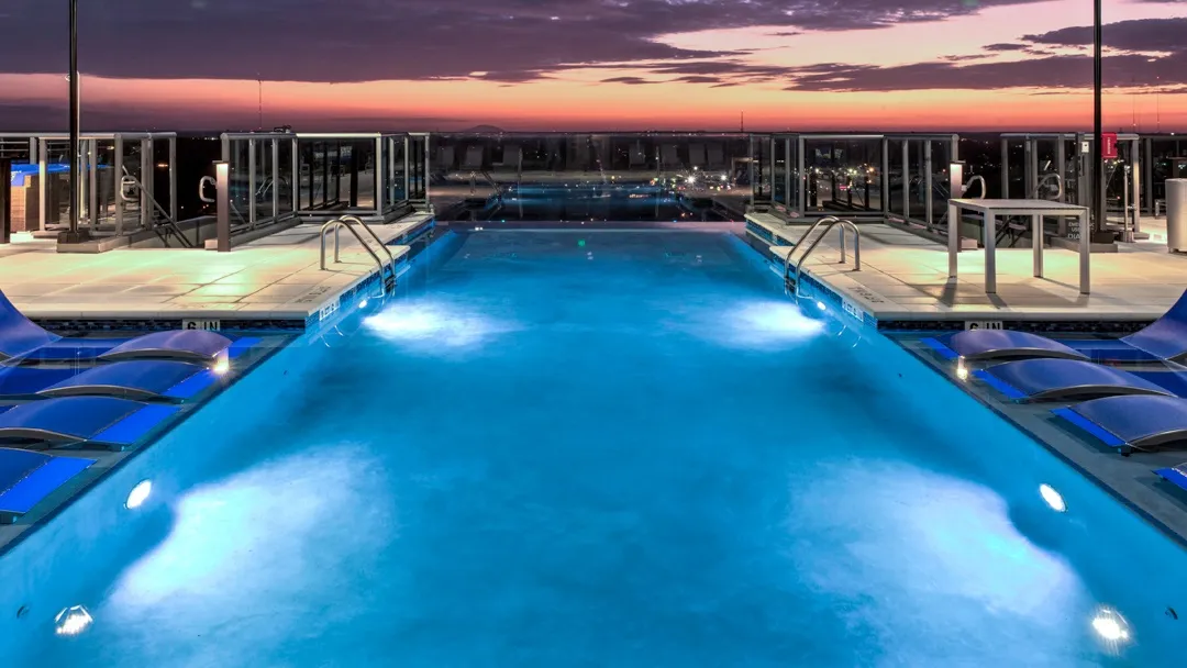 amenities-pool