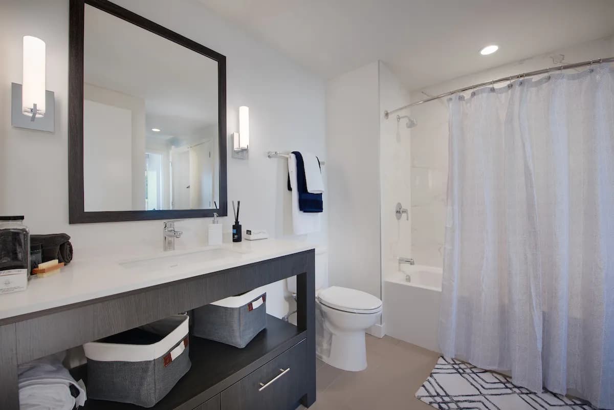 bathroom-vanity