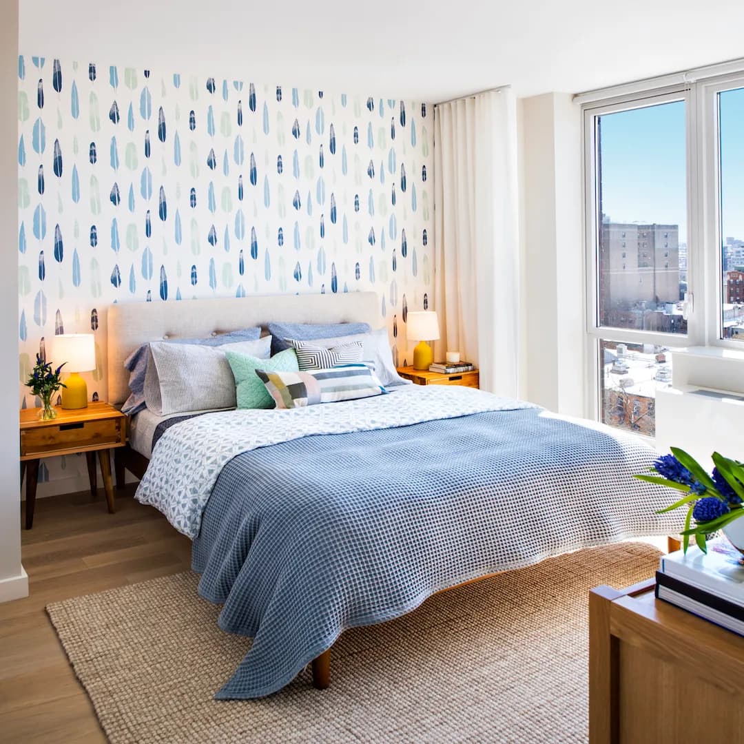 bedroom-queenbed
