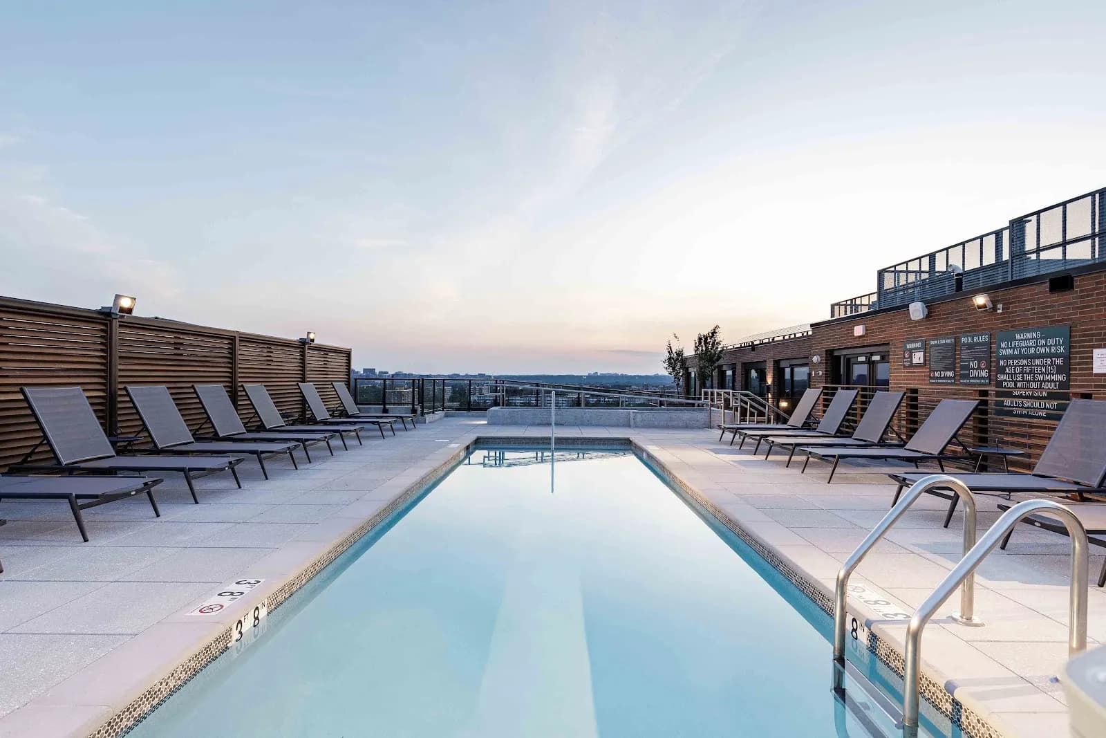 amenities-pool