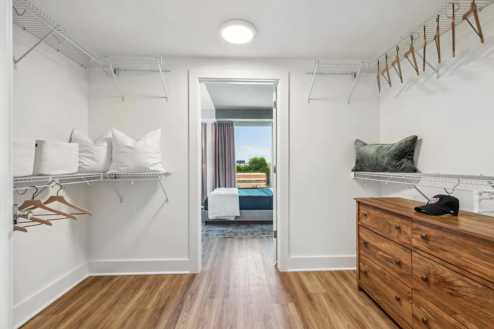 interior-closet