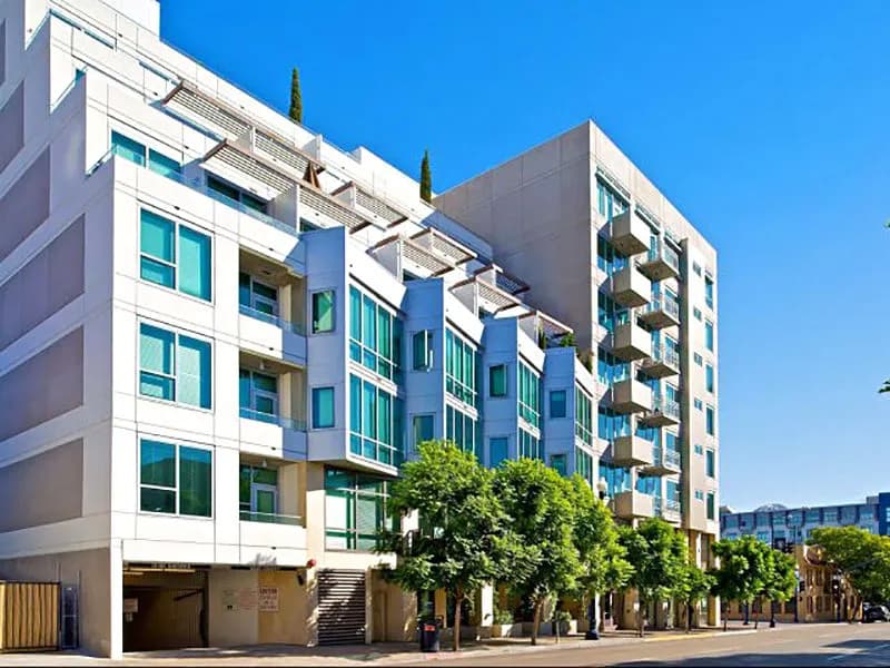 exterior-cornerview