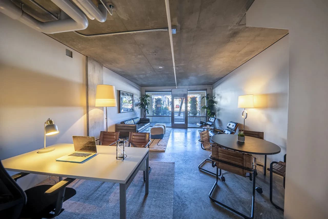 interior-lounge