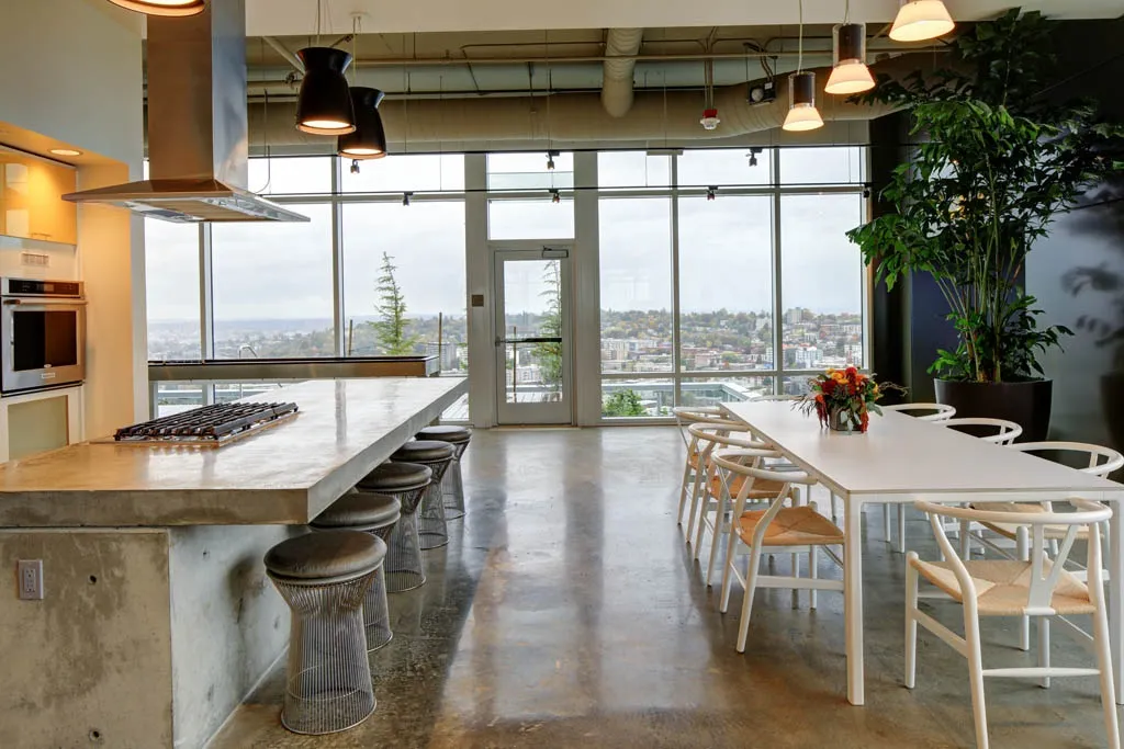 dining-clubkitchen-2