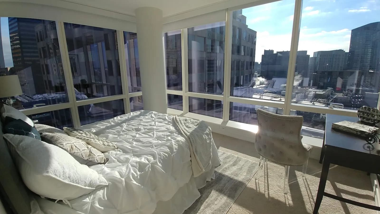 bedroom-cornerbedroom
