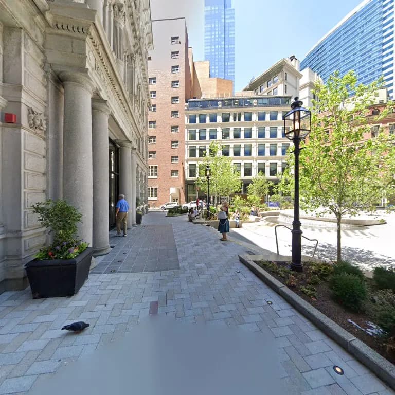 exterior-entrycourt