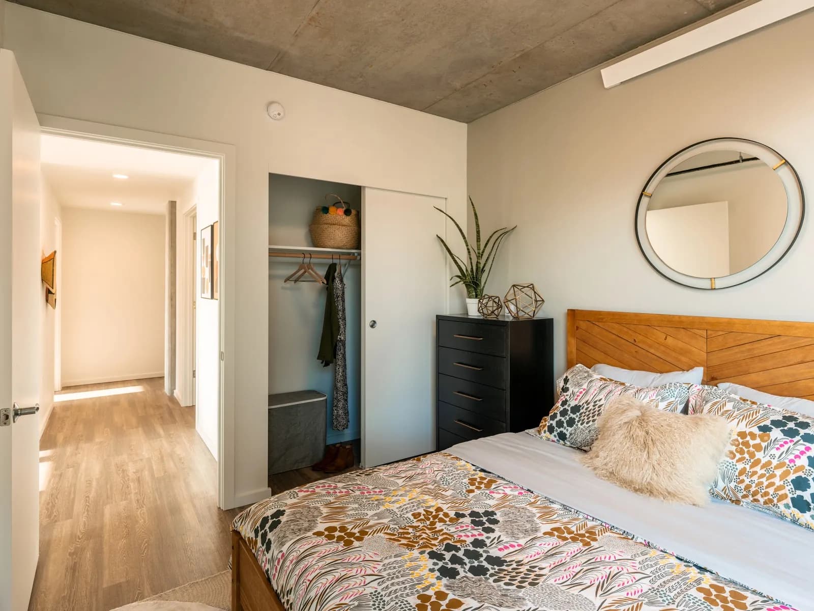 bedroom-bedroom