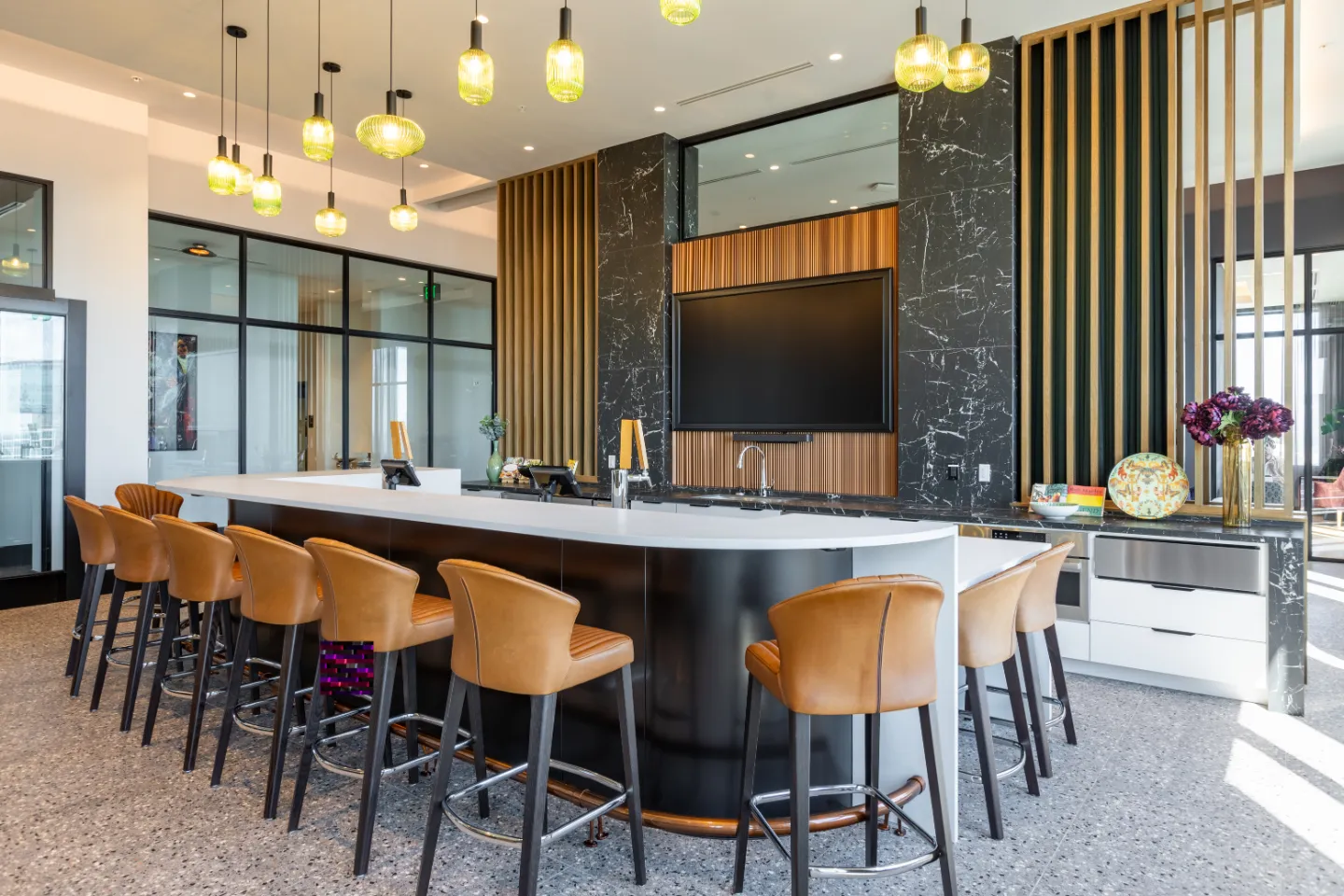 dining-clubbar
