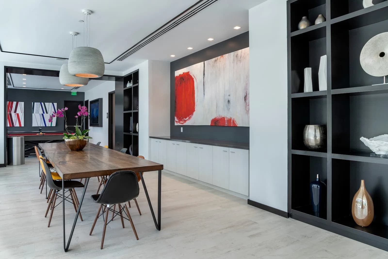 dining-communitytable