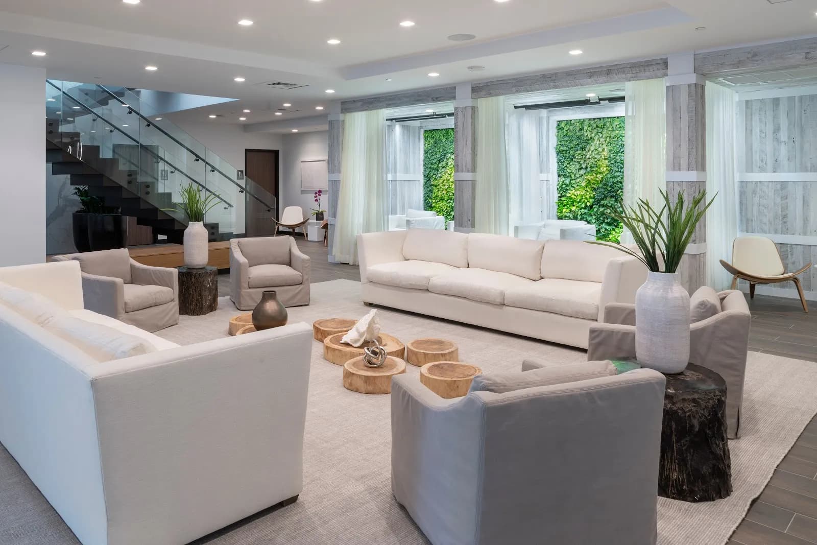 interior-clubroom