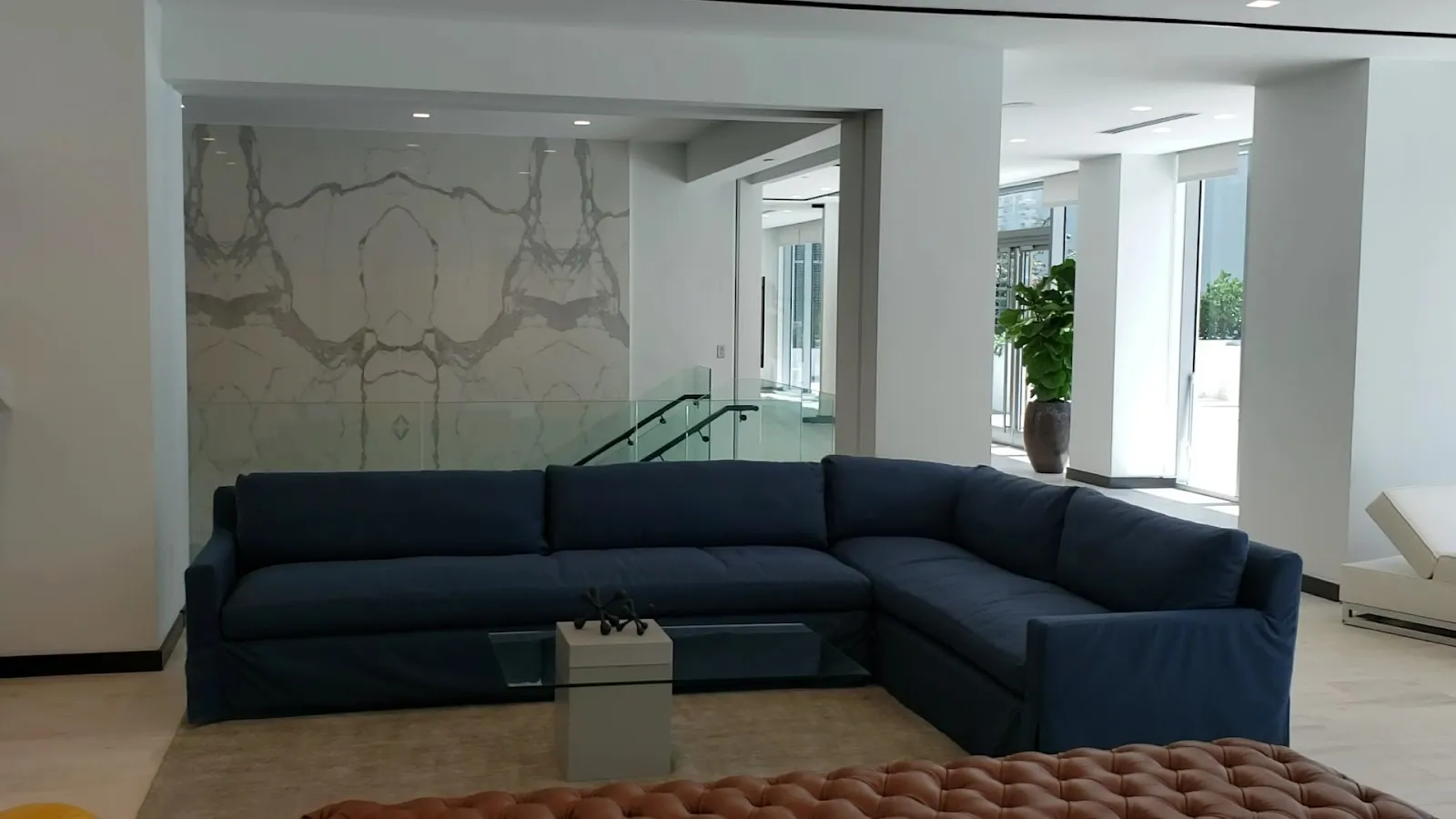 interior-lounge