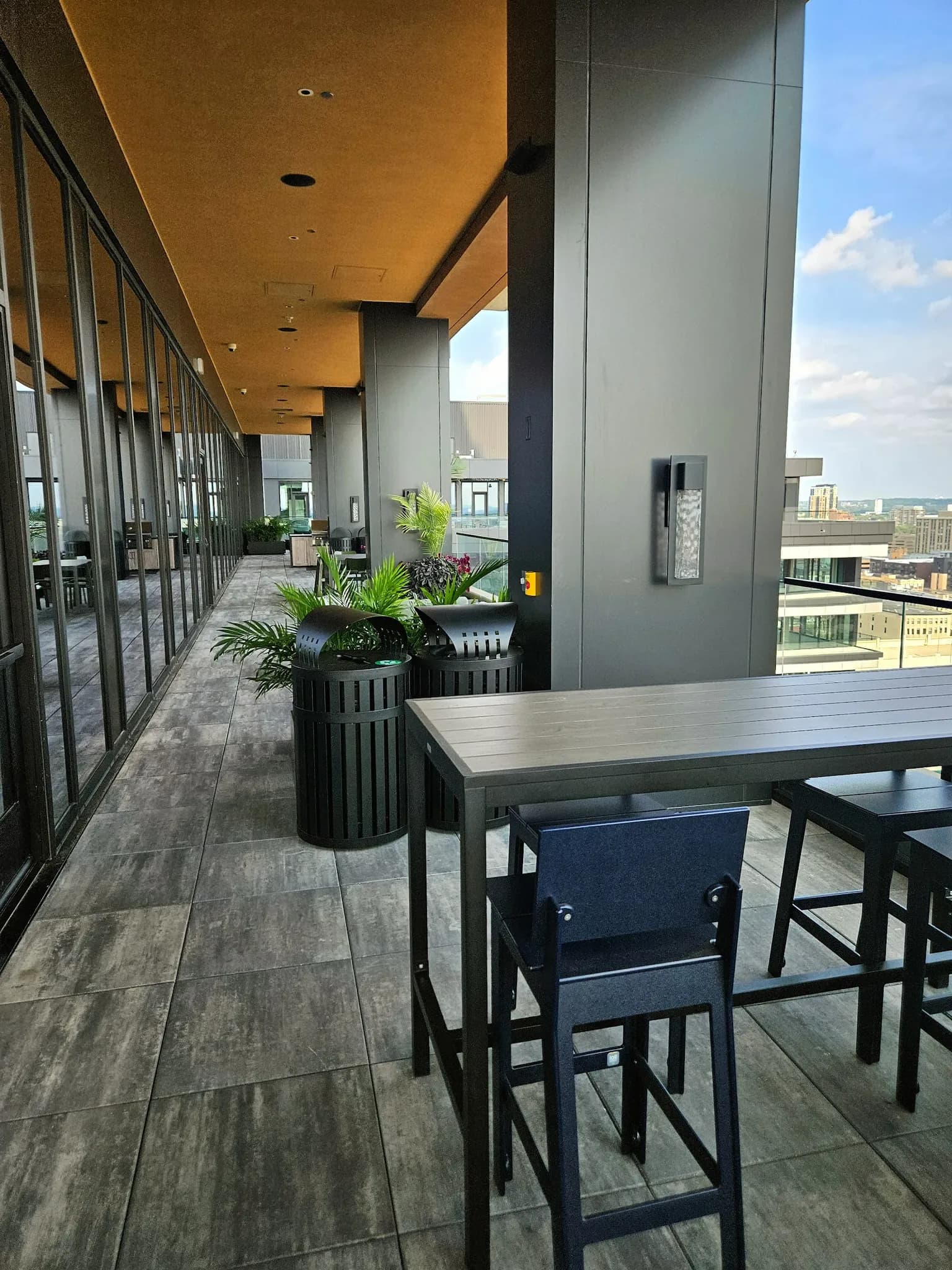 amenities-terrace