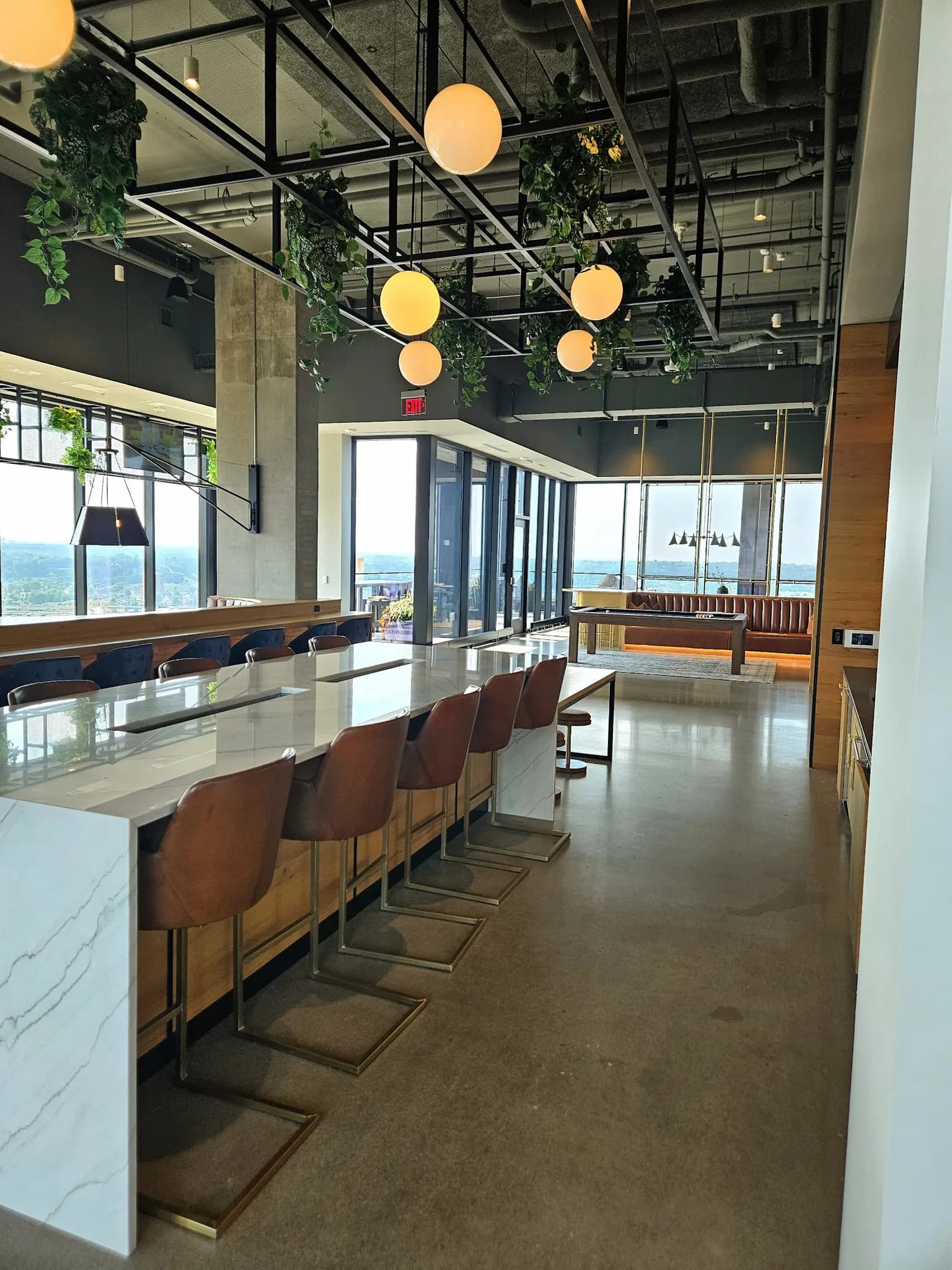 dining-rooftopbar