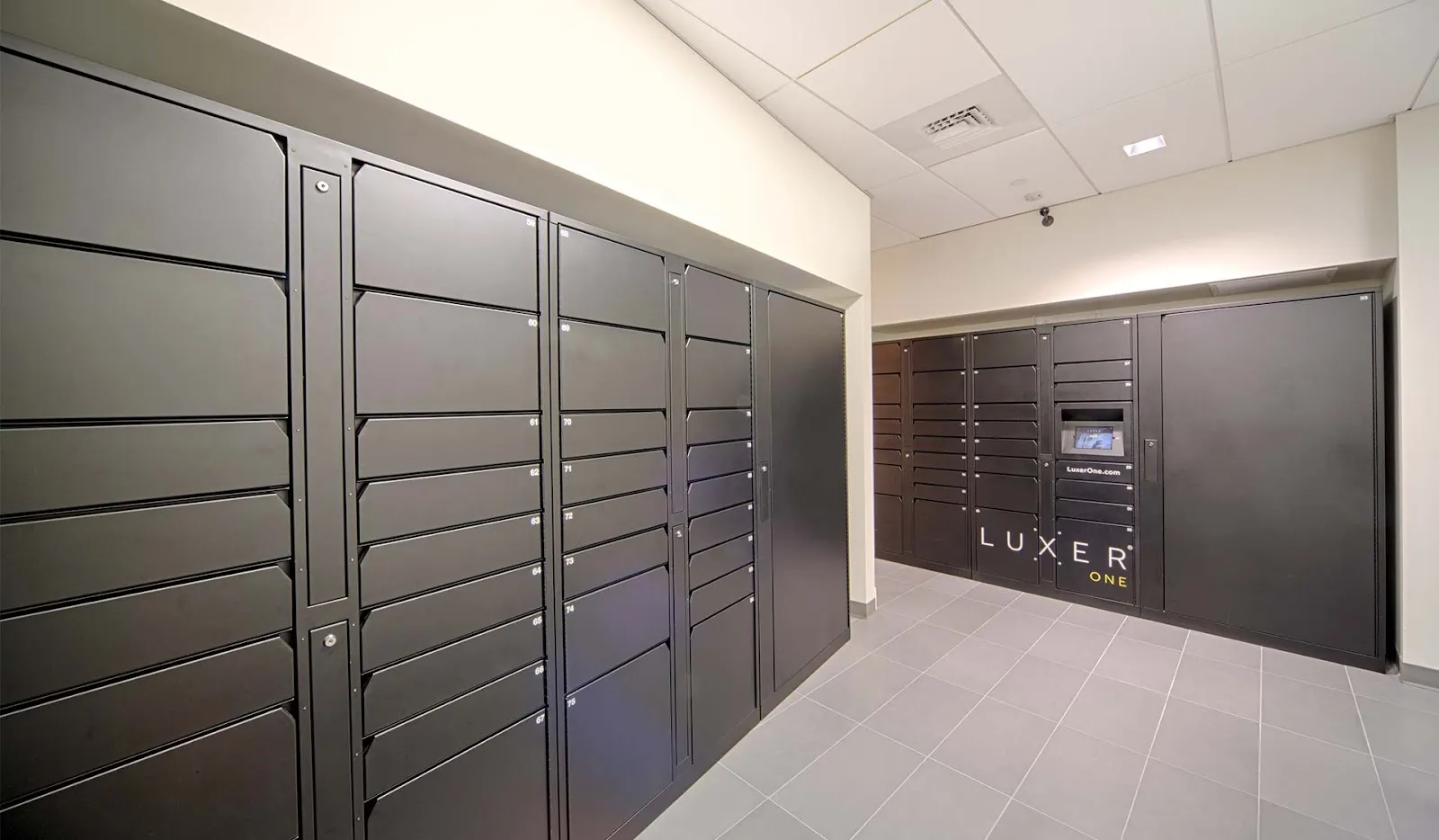 amenities-packagelockers