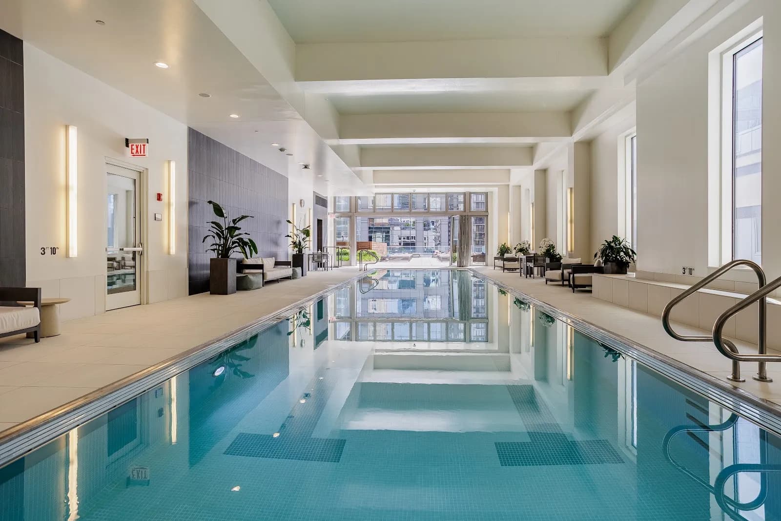 amenities-indoorpool