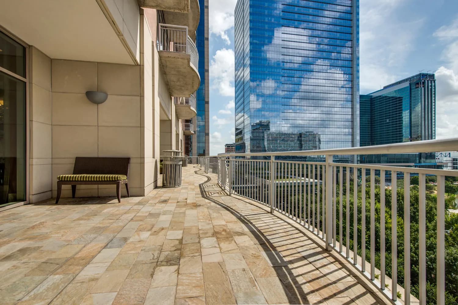 amenities-terracebalcony