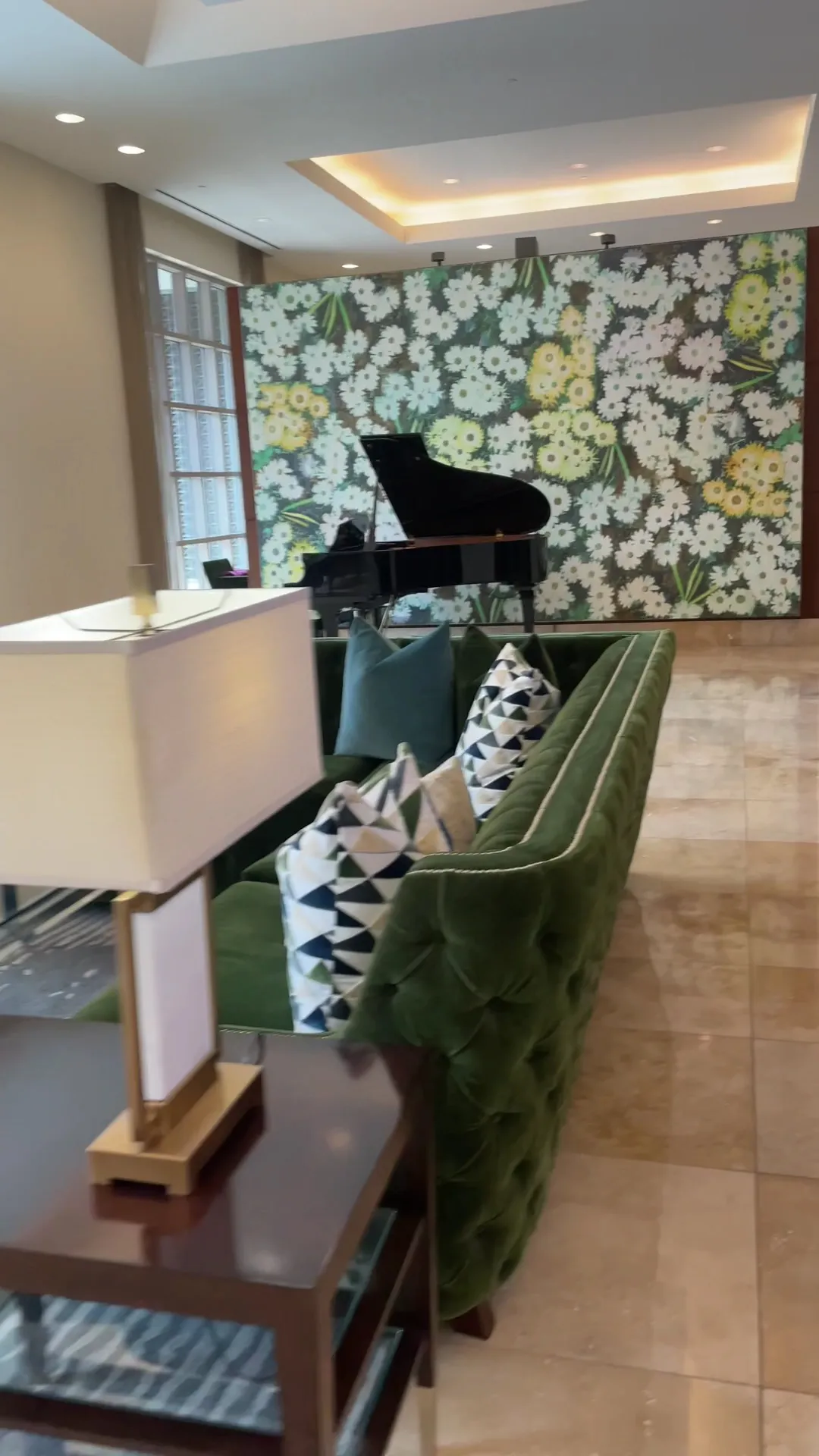 interior-loungepiano