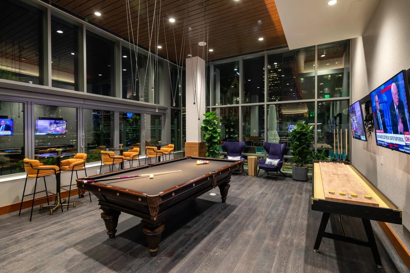 amenities-pool