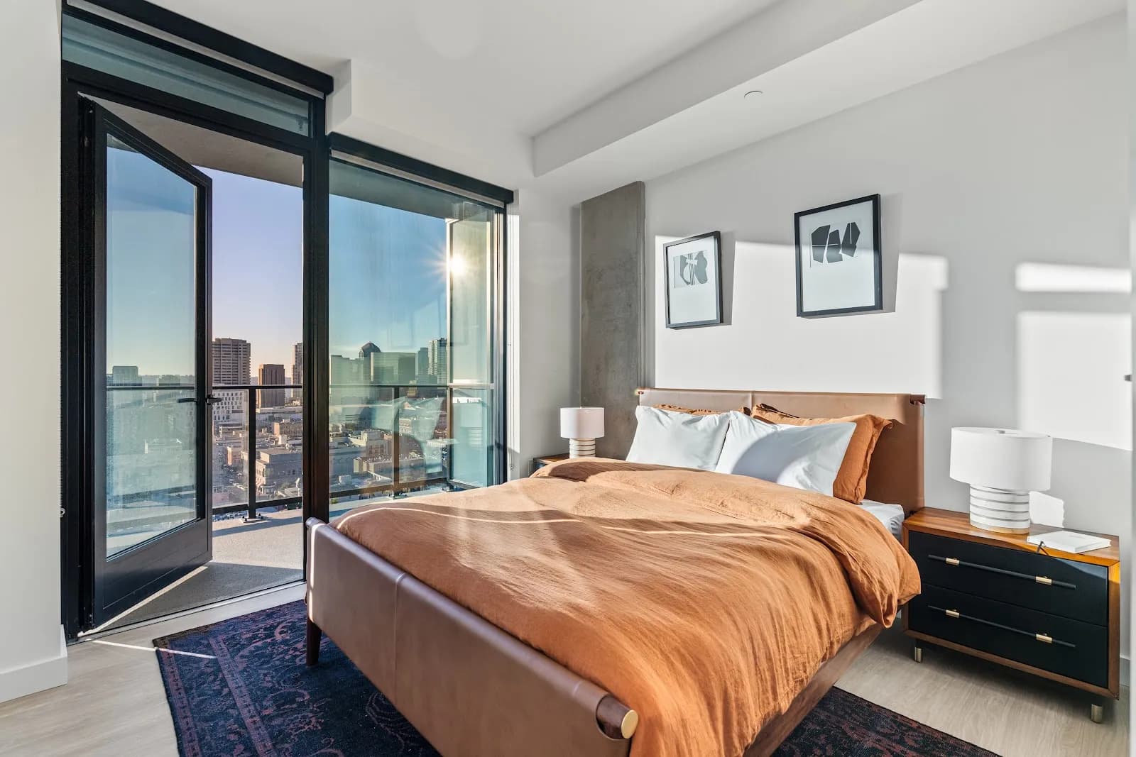 bedroom-balconybedroom