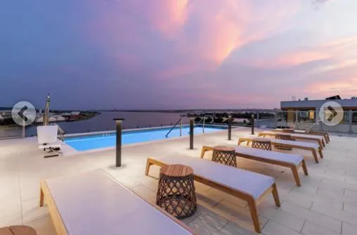 amenities-rooftoppool