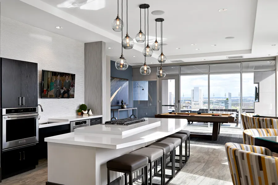 amenities-entertainmentkitchen