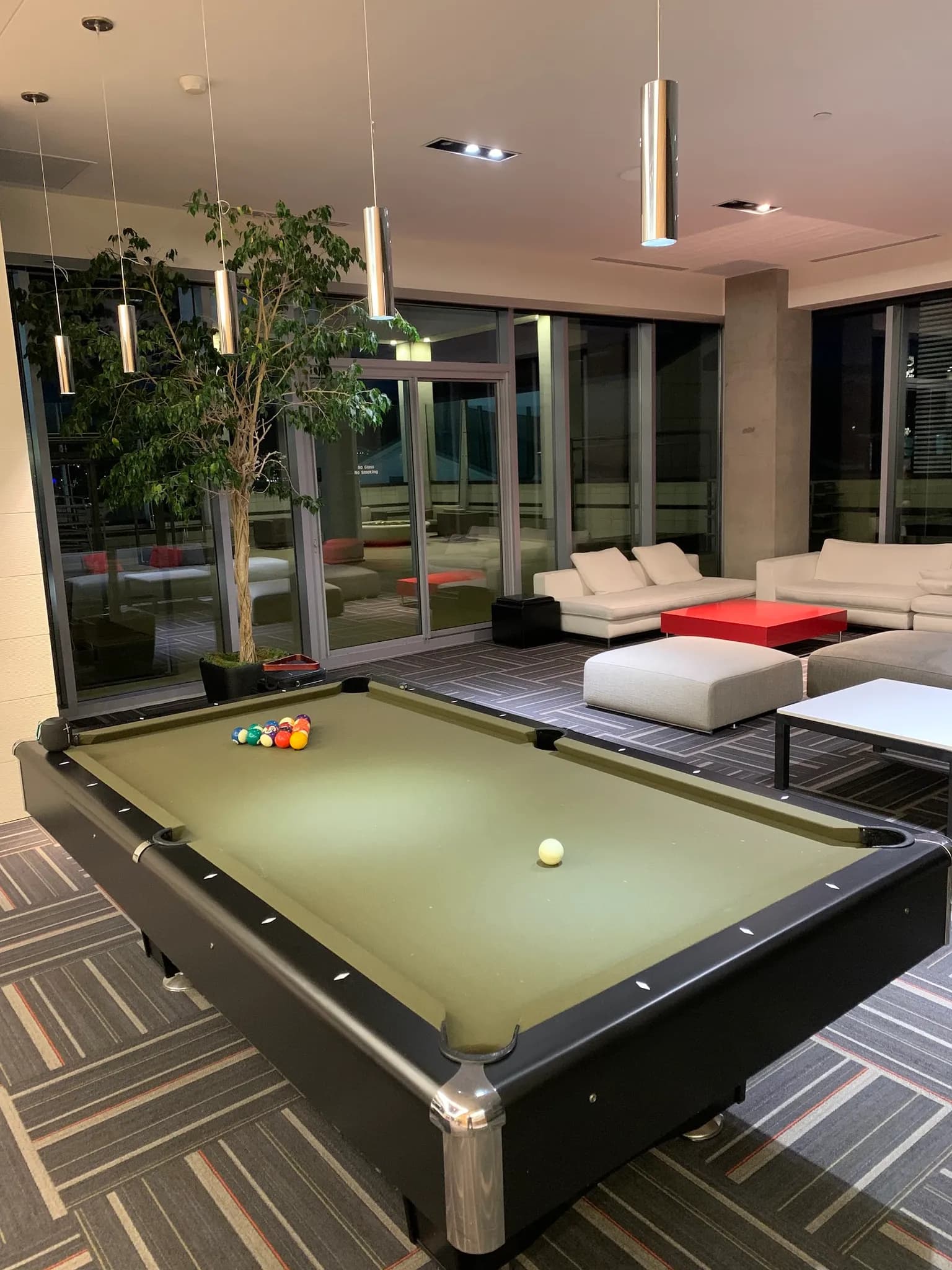 amenities-billiardslounge