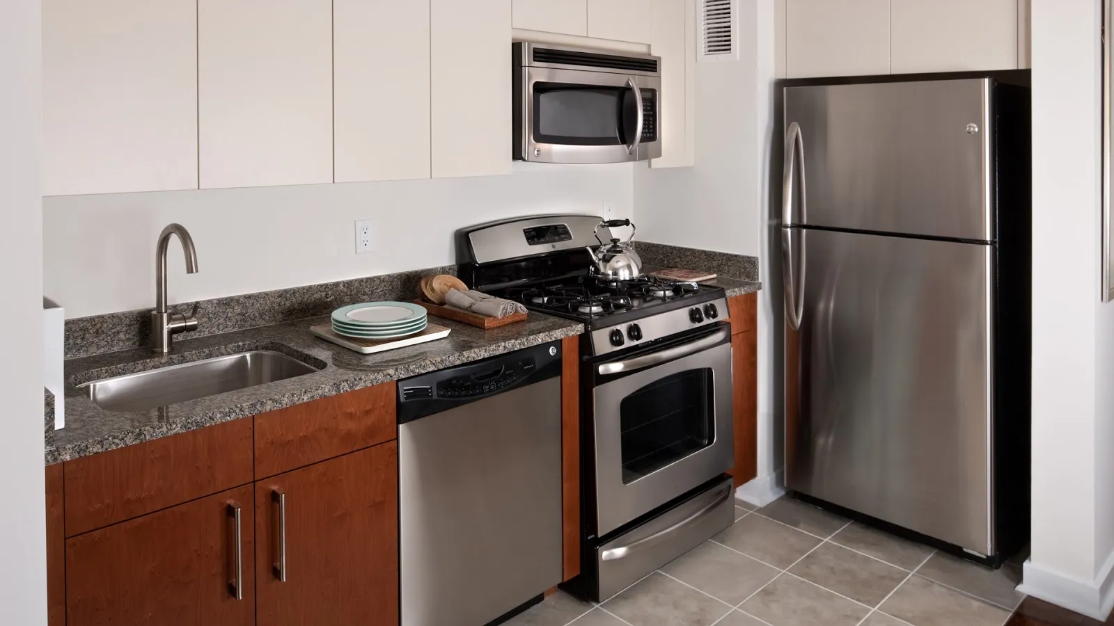 kitchen-galleykitchen