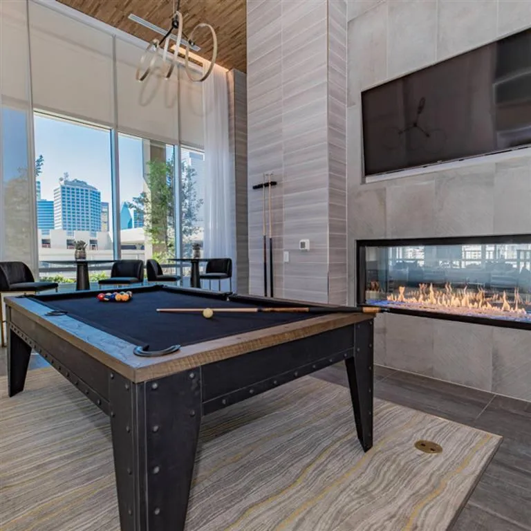 amenities-billiardsroom