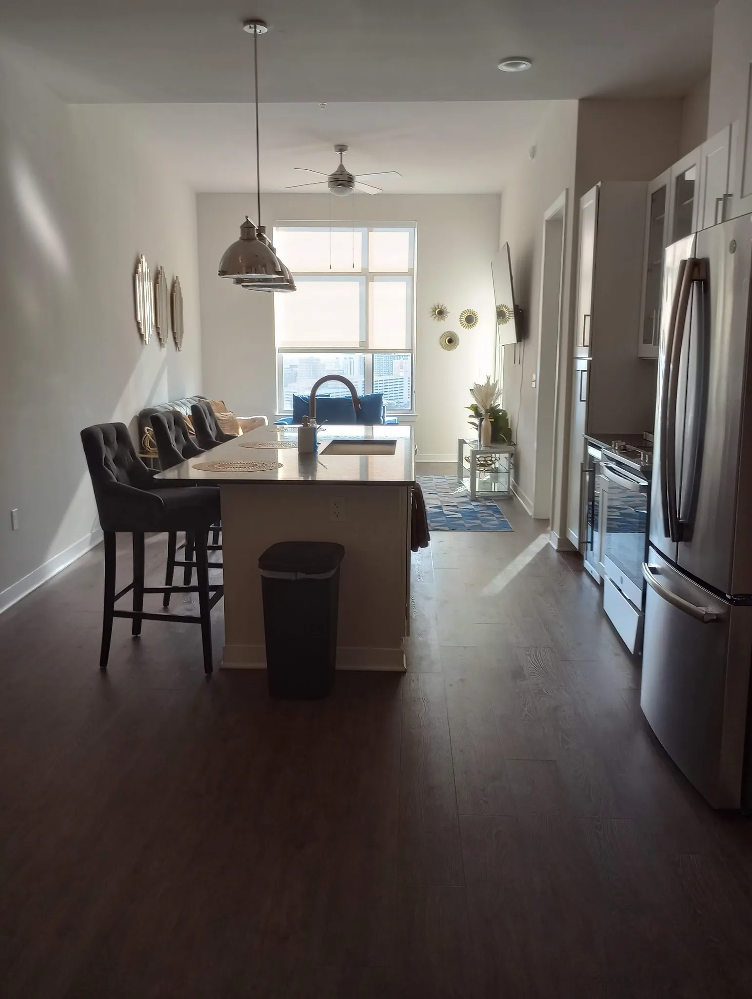 interior-galleykitchenview