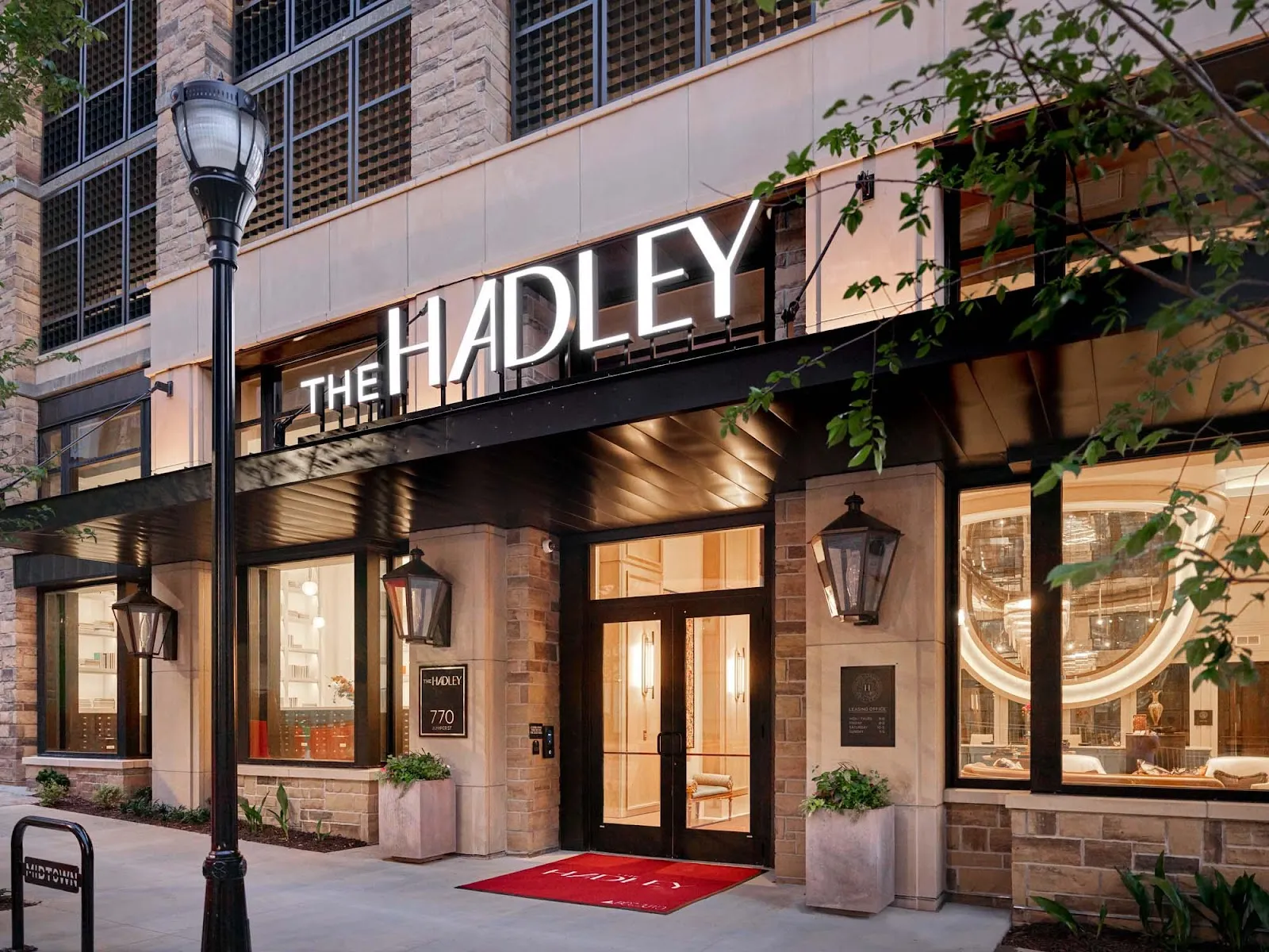 exterior-entrysignage
