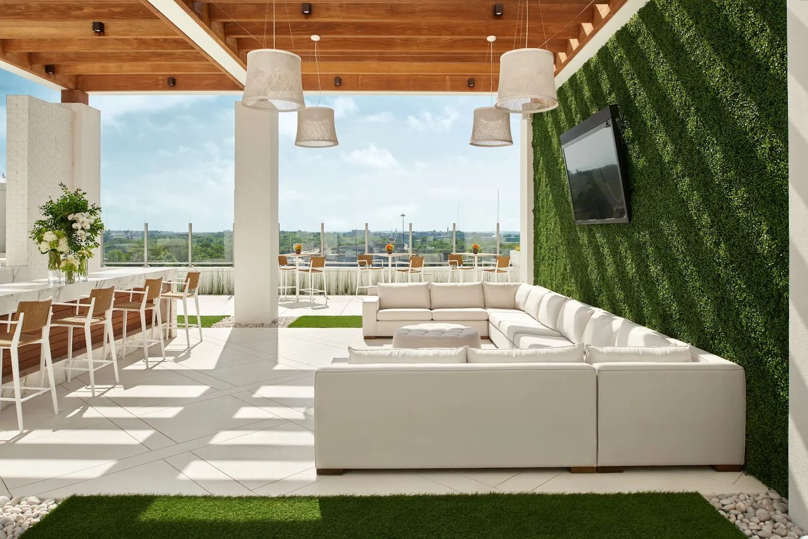 dining-rooftoplounge