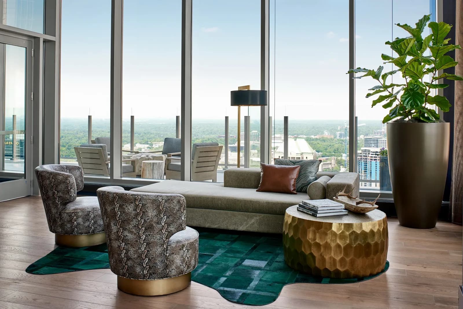 interior-skylinewindow
