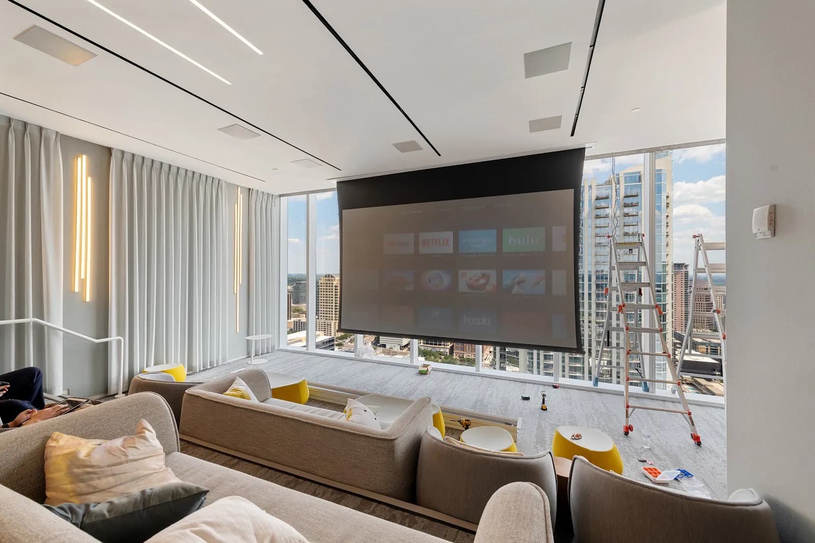 amenities-screeningroom