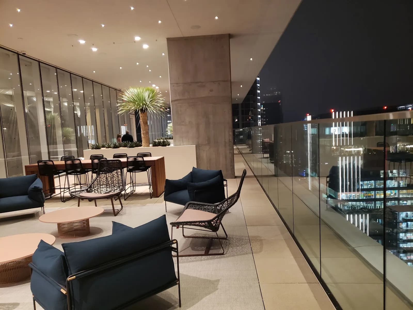 amenities-terraceseating